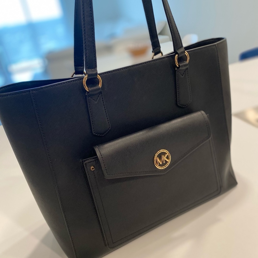 Michael Kors tote bag